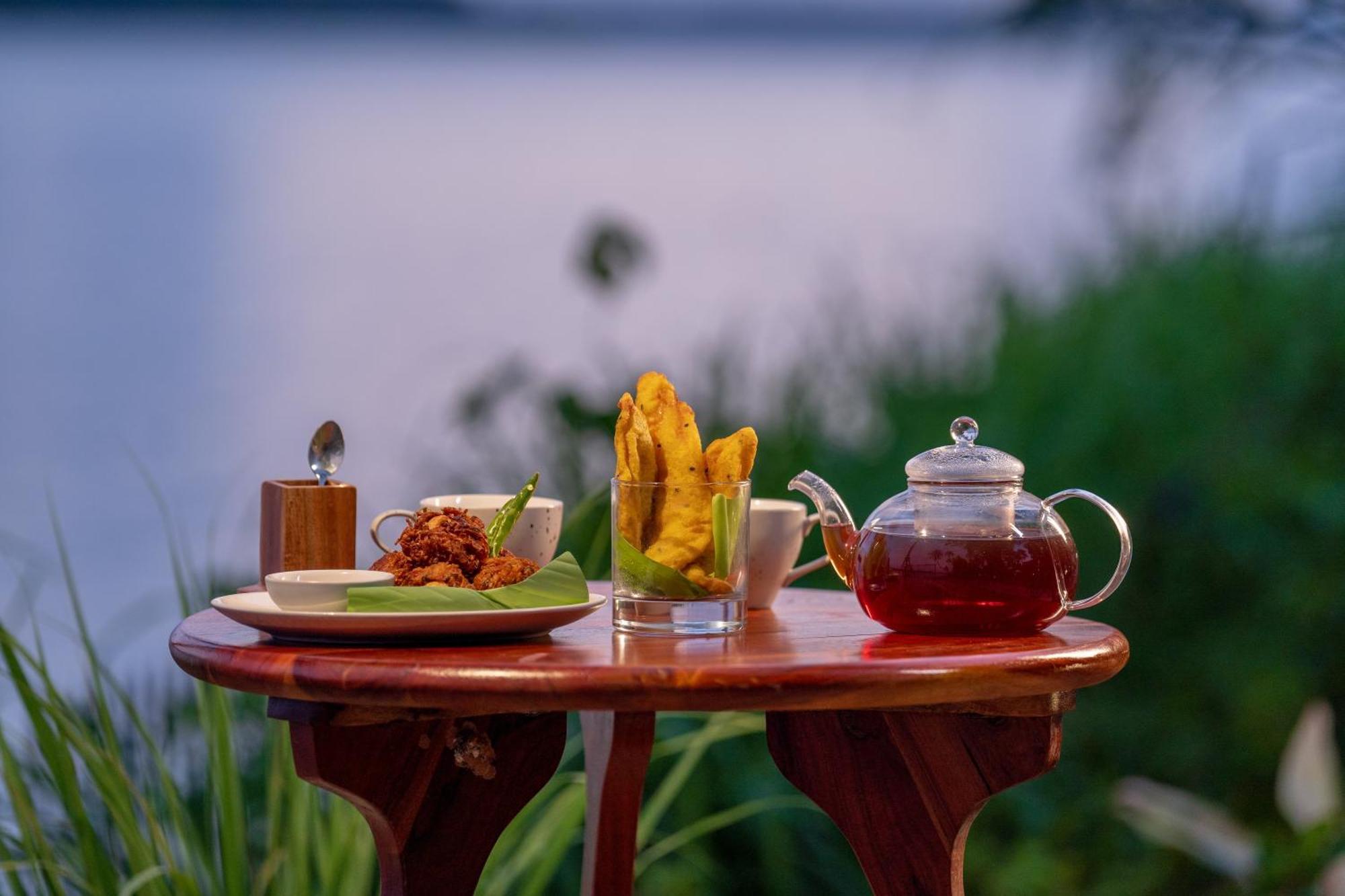 Vedic Village Retreat Kodungallur Kochi Exteriör bild